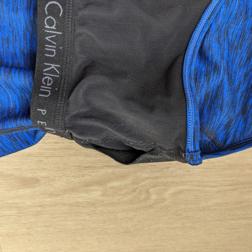 Calvin Klein Performance Tank - Picture 3 of 8